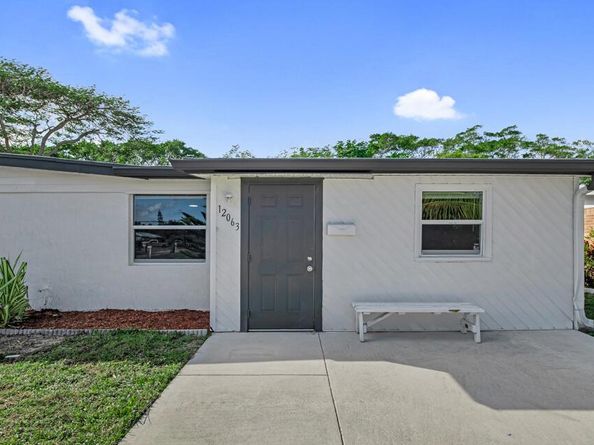 12063 Acapulco Avenue, Palm Beach Gardens FL 33410