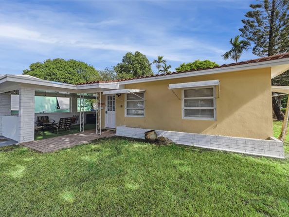 1420 S Miami Rd, Fort Lauderdale FL 33316
