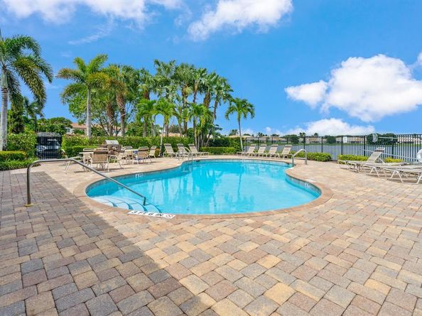 8429 Cocoplum Sound Lane, West Palm Beach FL 33411