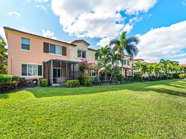 8429 Cocoplum Sound Lane, West Palm Beach FL 33411