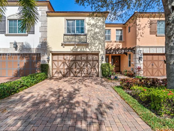 8429 Cocoplum Sound Lane, West Palm Beach FL 33411