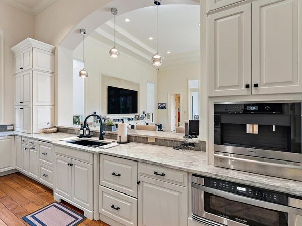 135 W Bears Club Drive, Jupiter FL 33477