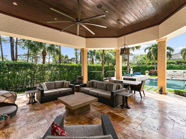 135 W Bears Club Drive, Jupiter FL 33477
