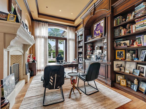 135 W Bears Club Drive, Jupiter FL 33477