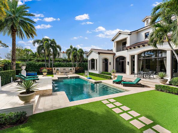 135 W Bears Club Drive, Jupiter FL 33477