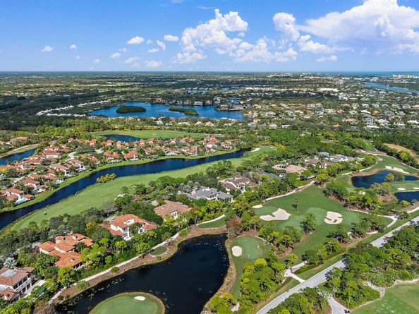 135 W Bears Club Drive, Jupiter FL 33477