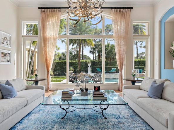 135 W Bears Club Drive, Jupiter FL 33477