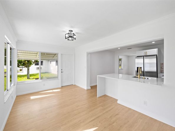 2920 NW 2nd Ave, Pompano Beach FL 33064