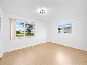 2920 NW 2nd Ave, Pompano Beach FL 33064