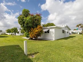 2920 NW 2nd Ave, Pompano Beach FL 33064