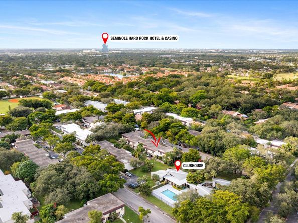 3320 Simms St 11C, Hollywood FL 33021