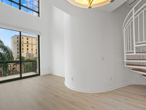 801 S Olive Avenue 211, West Palm Beach FL 33401