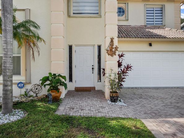 3021 El Camino Real, West Palm Beach FL 33409