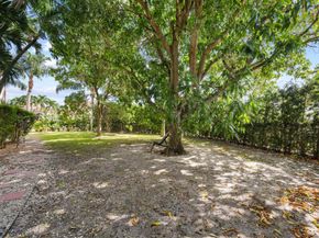 3021 El Camino Real, West Palm Beach FL 33409