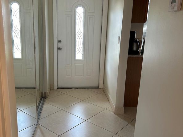 601 NW 76th Ter 206, Margate FL 33063