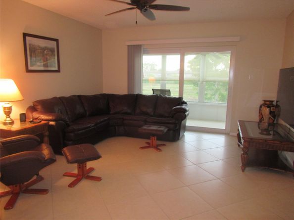 601 NW 76th Ter 206, Margate FL 33063