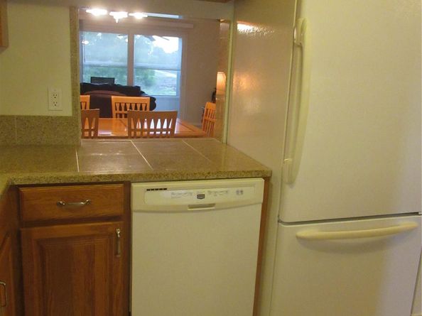 601 NW 76th Ter 206, Margate FL 33063