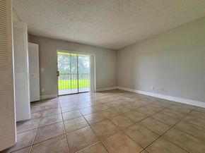 1830 W Meadows Circle 1830, Boynton Beach FL 33436