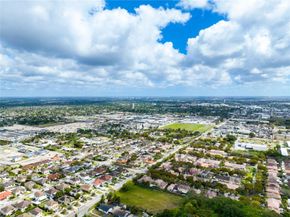 1664 SW 2nd Court, Homestead FL 33030
