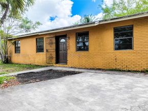 1664 SW 2nd Court, Homestead FL 33030