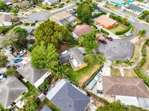 1664 SW 2nd Court, Homestead FL 33030