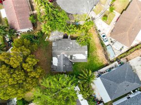 1664 SW 2nd Court, Homestead FL 33030