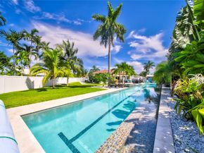 250 NE 27th Court, Boca Raton FL 33431