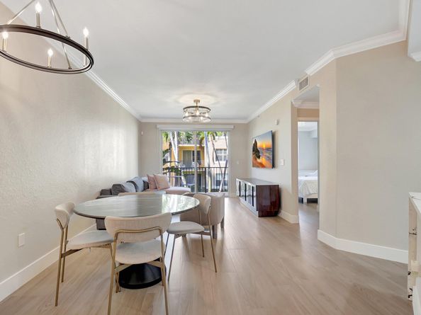 1803 N Flagler Drive 203, West Palm Beach FL 33407