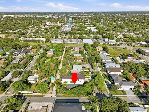 502 SE 3rd Avenue, Delray Beach FL 33483