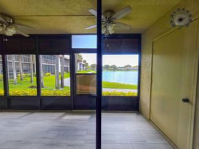 7892 Willow Spring Drive 1511, Lake Worth FL 33467