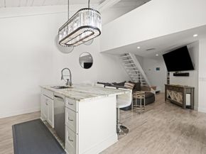 1605 S Us Hwy 1 3h, Jupiter FL 33477