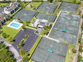 1605 S Us Hwy 1 3h, Jupiter FL 33477