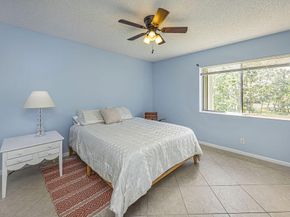 539 Shady Pine Way B2, Greenacres FL 33415
