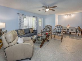 539 Shady Pine Way B2, Greenacres FL 33415