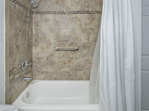 539 Shady Pine Way B2, Greenacres FL 33415