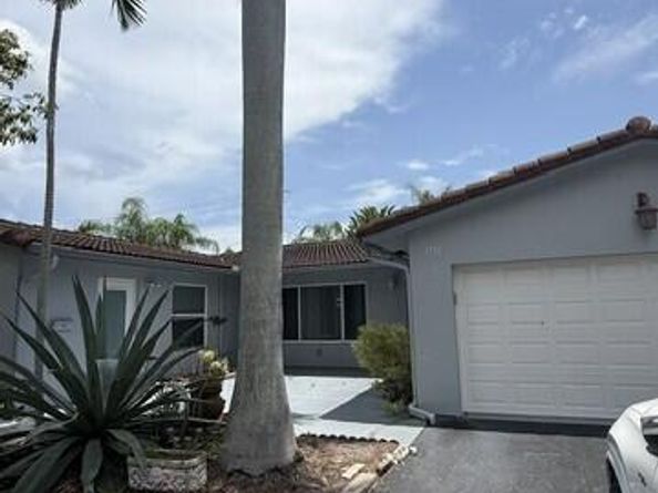 1730 NE 56th Court 17301732, Fort Lauderdale FL 33334