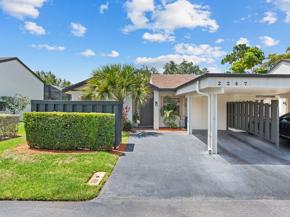 2247 Deer Creek Woodlands Way, Deerfield Beach FL 33442
