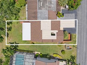 2247 Deer Creek Woodlands Way, Deerfield Beach FL 33442