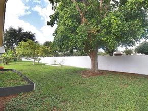 6401 W Sedgewyck Cir W, Davie FL 33331
