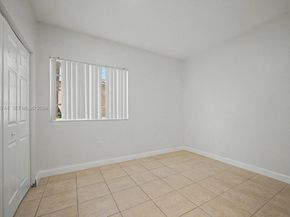 373 NE 26th Place 102, Homestead FL 33033