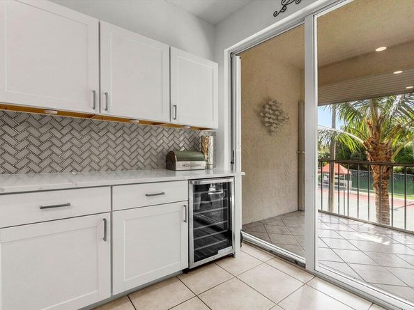 103 Half Moon Circle E2, Hypoluxo FL 33462