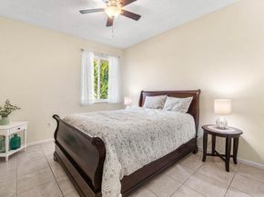 103 Half Moon Circle E2, Hypoluxo FL 33462