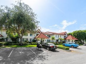 103 Half Moon Circle E2, Hypoluxo FL 33462