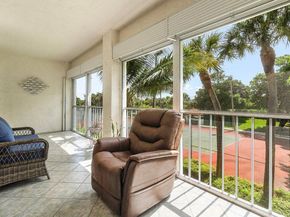 103 Half Moon Circle E2, Hypoluxo FL 33462