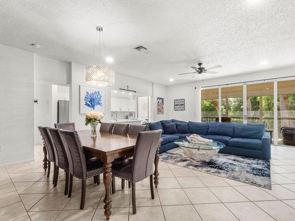 103 Half Moon Circle E2, Hypoluxo FL 33462