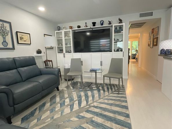 2022 Ellesmere B 2022, Deerfield Beach FL 33442