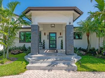 2878 NE 26th Street