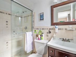 714 NE 10th Street 205, Hallandale Beach FL 33009