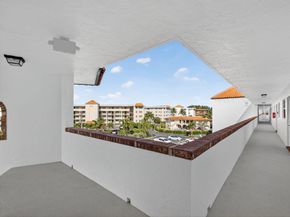 28 Yacht Club Drive 409, North Palm Beach FL 33408