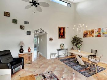 5170 Nesting Way